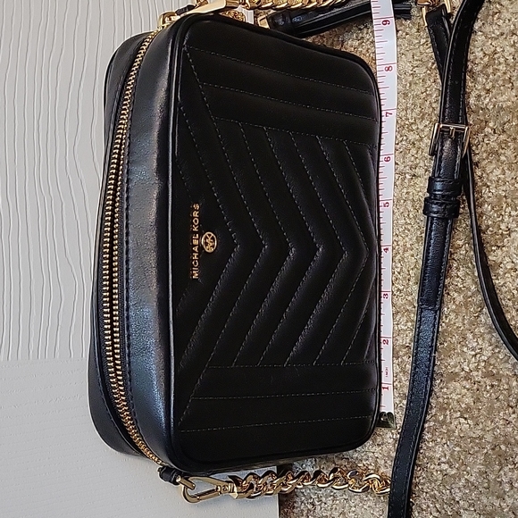 MICHAEL Michael Kors Bags Michael Kors Quilted Crossbody Nwot